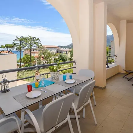 2 Bedroom Cozy In Apartamento *