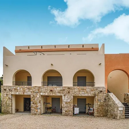 2 Bedroom Cozy In * Algajola (Corsica)