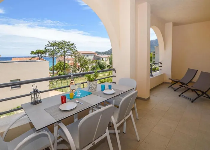 2 Bedroom Cozy In Appartamento *