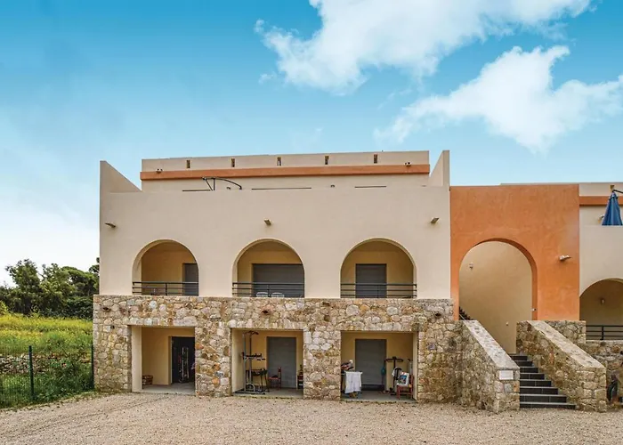 2 Bedroom Cozy In * Algajola (Corsica)